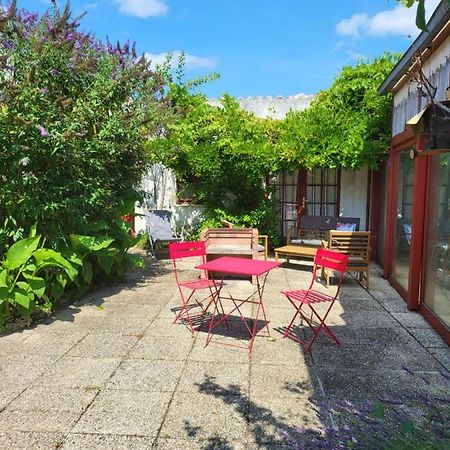La Maison Rouge Paisible Maison De Pays Saujon Εξωτερικό φωτογραφία